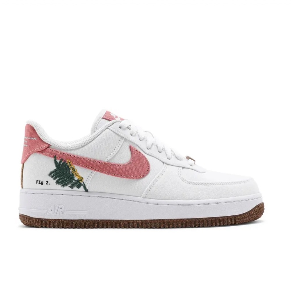 Nike Air Force 1 Low SE 'Catechu' Fig Womens shoes Size 8 white and pink